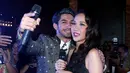  Reza pun demikian. Ia mengungkap bahwa jalinan chemistry dengan artis yang akrab disapa BCL itu bukan hal yang sulit. (Nurwahyunan/Bintang.com)