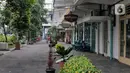 Suasana sunyi sepi tampak di kawasan M Bloc, Jakarta, Rabu (10/6/2020). Tempat yang  hits bagi anak muda ini terlihat masih belum Kembali Normal di PSBB Masa Transisi ini. (Liputan6.com/Johan Tallo)