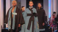 Simak perpaduan budaya Nepal dan batik dalam koleksi Populo Batik di Fashion Nation 2018 (Liputan6/Vinsensia Dianawanti)