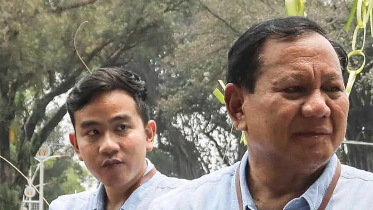 Video Jelas Gibran Sampai 'Terbakar' Minta Pendukungnya Bersorak saat Prabowo Jawab Anies Singgung MK