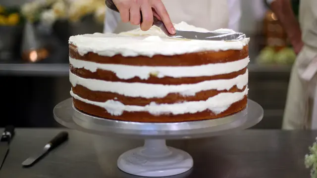 Kue Pernikahan Pangeran Harry dan Meghan Markle