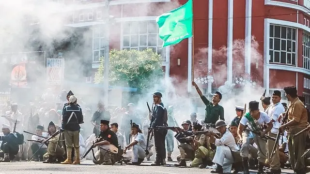 Momen Kemeriahan Parade Surabaya Juang 2019