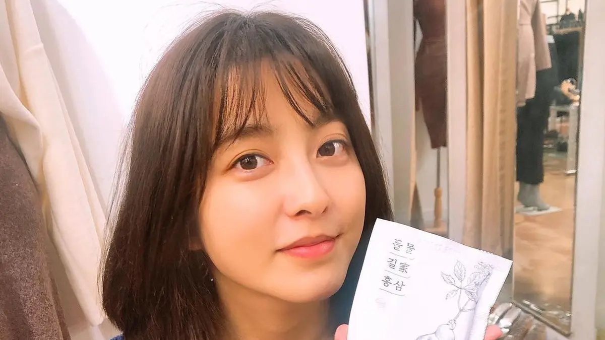 Jelajahi Tren Fashion Remaja yang Mempesona dengan Sentuhan Aesthetic