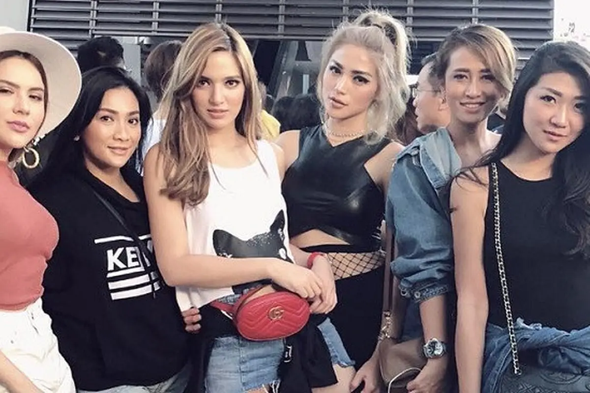 Nia Ramadhani dan Jessica Iskandar
