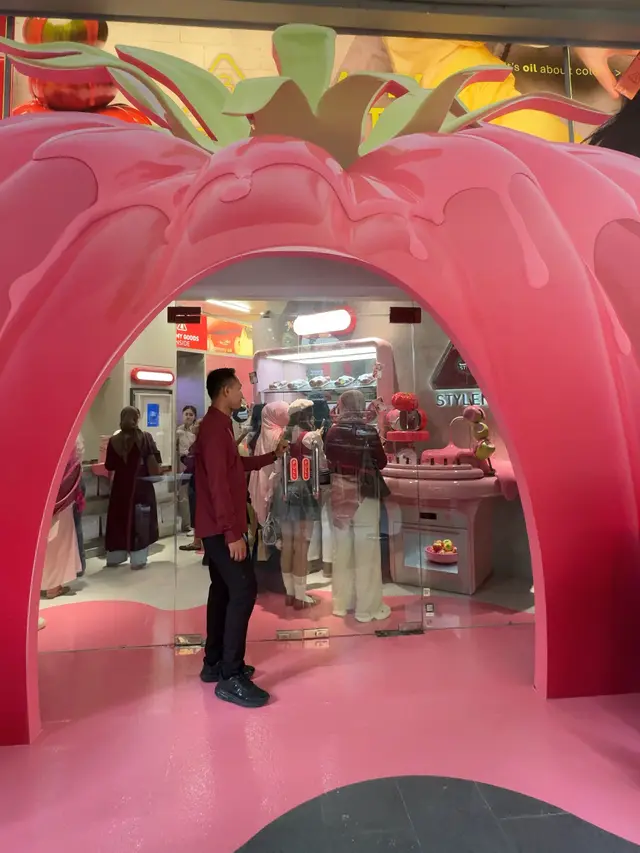 3CE Beauty Mart  di Hoora Mart, Blok M, Jakarta, pada 29–31 Mei 2026. [Anisha/Fimela]
