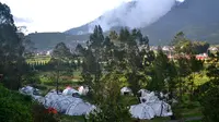 Wow, Karantina Rasa Camping di Pinggir Telaga Madirda Karanganyar