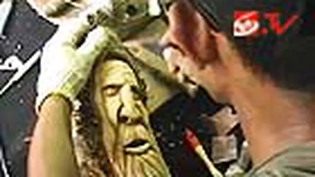 Seni Ukir dari Bonggol Bambu