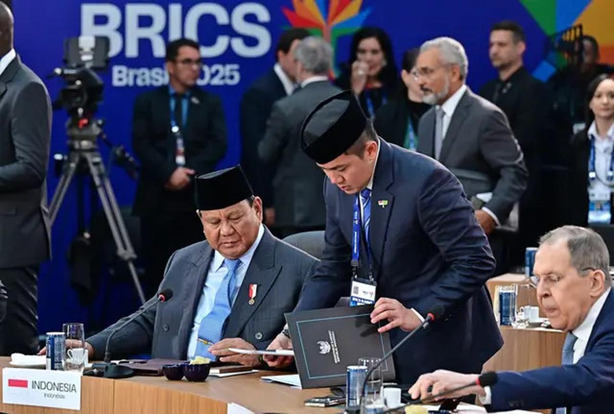 Prabowo Hadiri KTT BRICS 2025, Tegaskan Posisi Strategis Indonesia di Kancah Global
