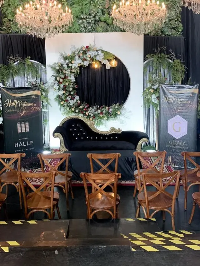 ‘HALLF PATIUNUS IN ENCHANTING GLOW 2022