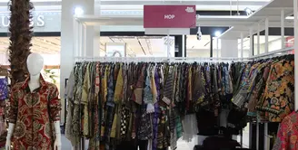 Mengusung misi mengenalkan ragam bahan batik Indonesia ke kancah nasional dan internasional, HOP aktif tampil di berbagai pameran bergengsi seperti Inacraft, Indonesia Fashion Week, hingga ajang luar negeri di Australia, Amerika, dan Belanda. [Dok/Fimeladotcom]