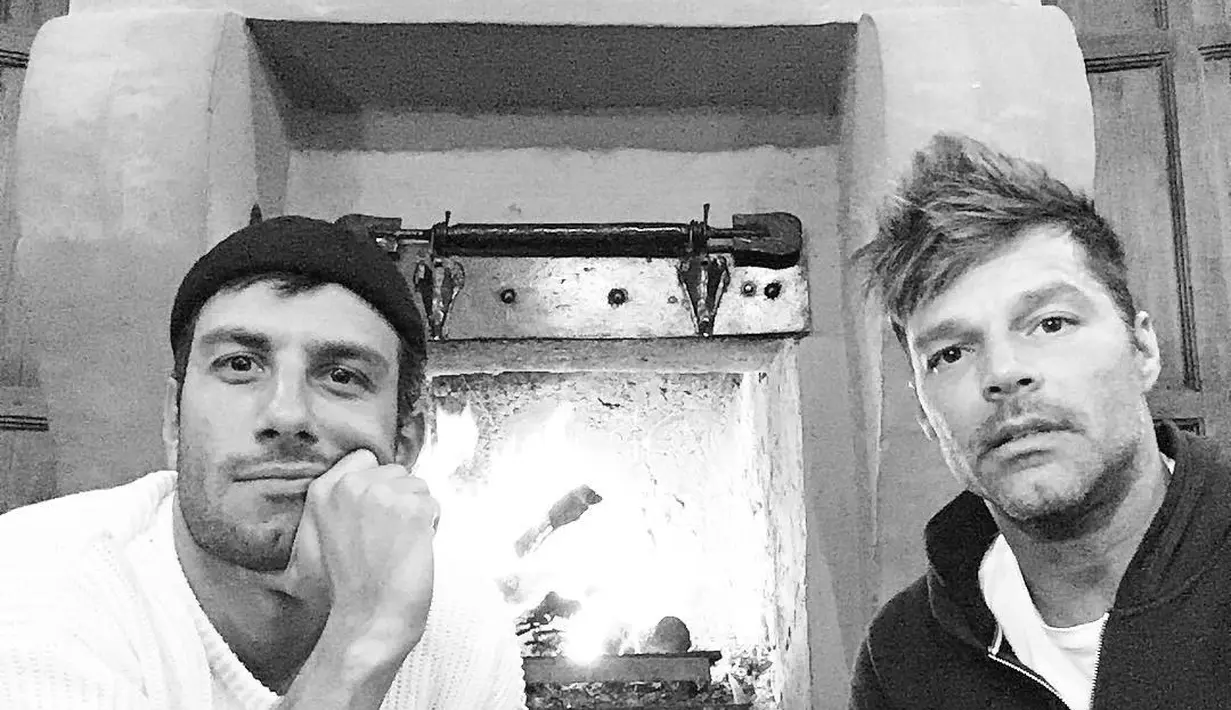 Ricky Martin sendiri mengaku menikahi Jwan Yosef secara diam-diam. (instagram/jwanyosef)