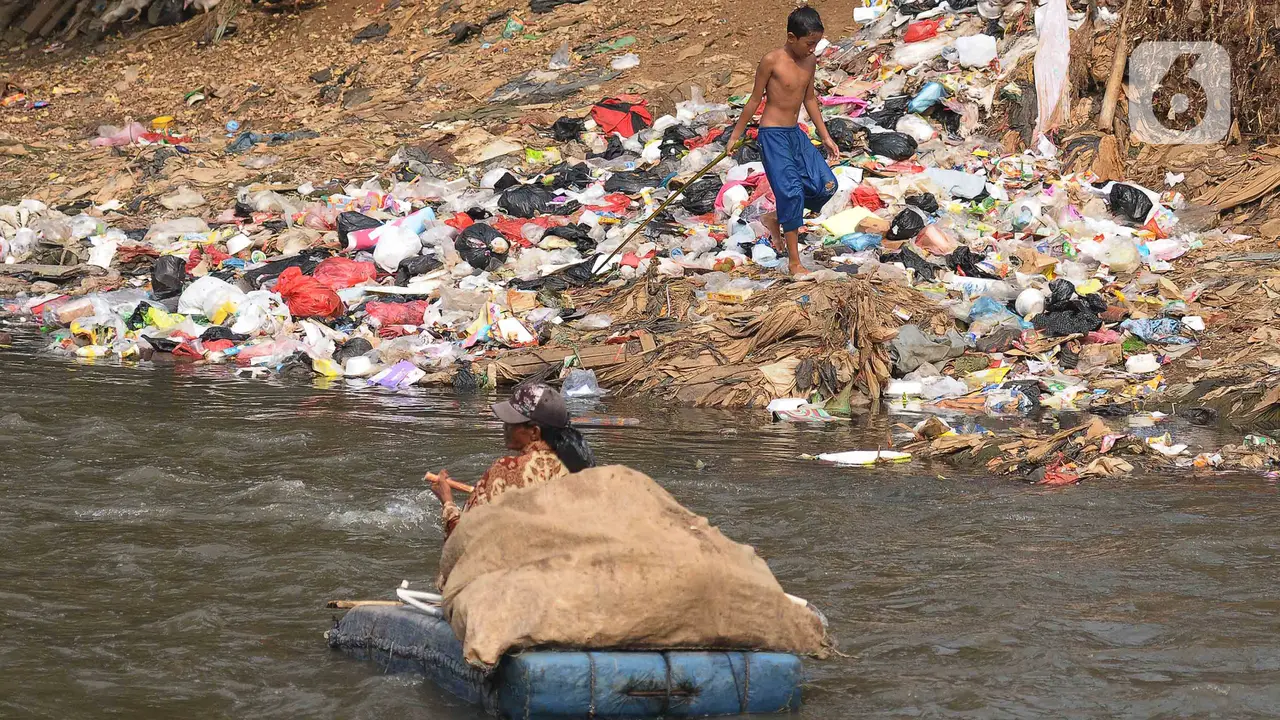 Debit Kali Ciliwung Berkurang