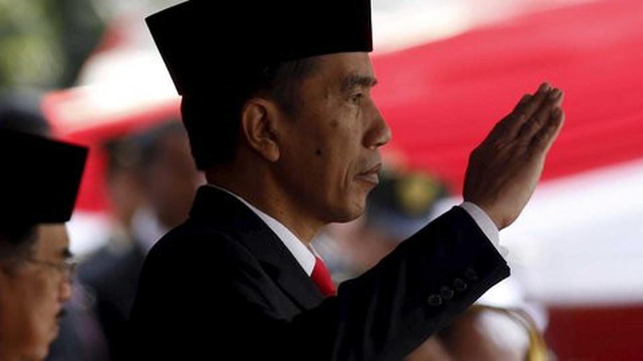 Dikritik tak hormat saat upacara, ini kata Jubir Wapres Jusuf Kalla