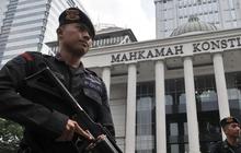 MK Tolak Permohonan Warga Tak Beragama Tercatat dalam KTP dan KK, Ini Alasannya