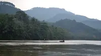 Sungai Serayu memberi penghidupan untuk ribuan orang di sepanjang alirannya. (Foto: Liputan6.com/Muhamad Ridlo)