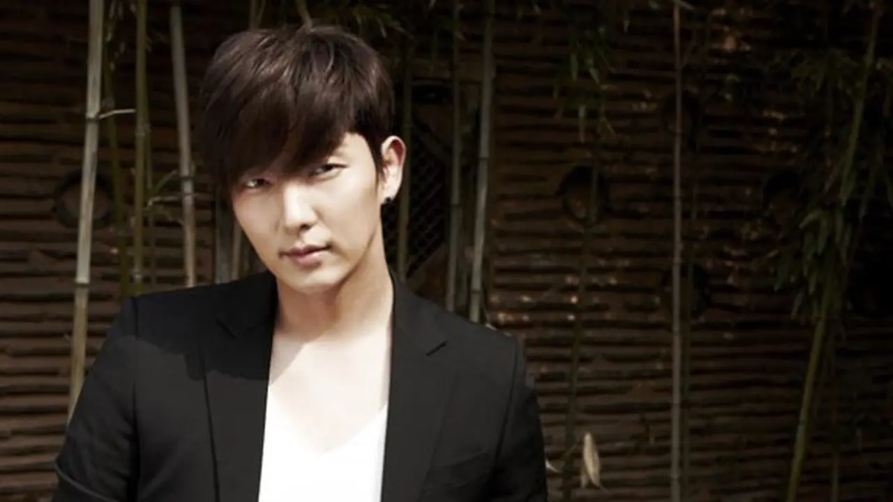 Lee Jun Ki Kembali Hidupkan Drama Bertema Sejarah