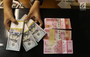 Nilai tukar mata uang rupiah terhadap dolar, selalu mengalami perubahan setiap saat terkadang melemah terkadang juga dapat menguat.