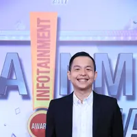 "Kalau seumur hidup nggak tahu, beberapa tahun ke depan akan buat komedi," ujar Ernes yang tetap menyelipkan pesan positif dalam film-filmnya. Begitu juga dengan film terbarunya. (Adrian Putra/Bintang.com)