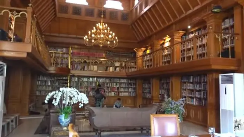 Melongok Interior Perpustakaan BJ Habibie yang Bikin Betah