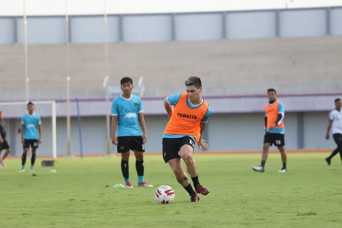 Mateo Bustos, Persita Tangerang