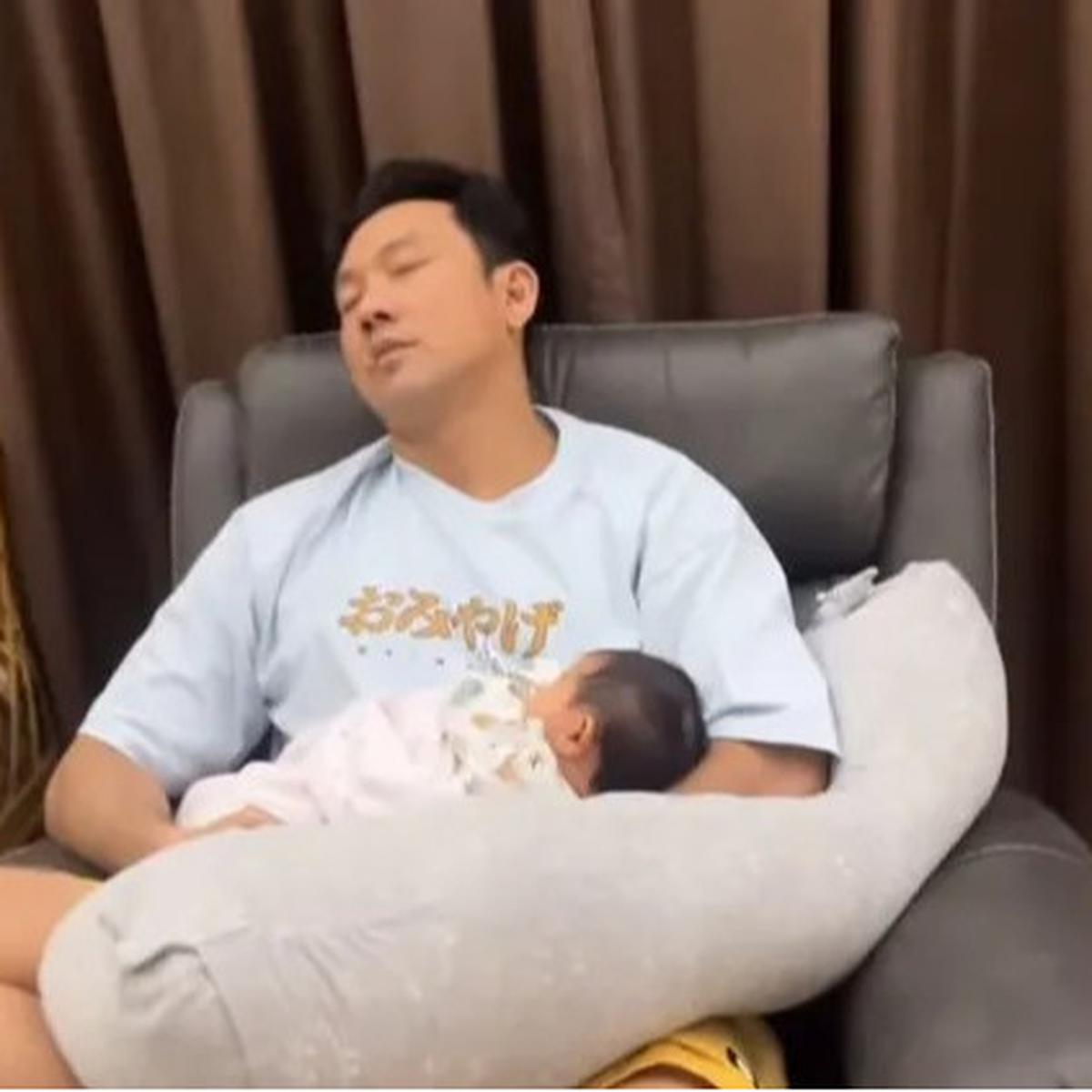 Potret Terbaru Baby Gabriella Anak Denny Sumargo dan Olivia Allan