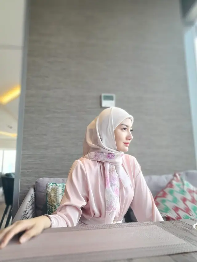 6 Potret Terbaru Novita Hardini, Istri Bupati Trenggalek yang Sempat Viral (
