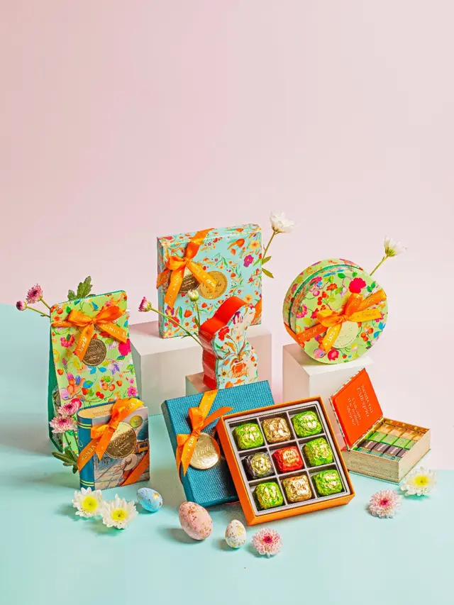 VENCHI SPRING COLLECTION 2023.