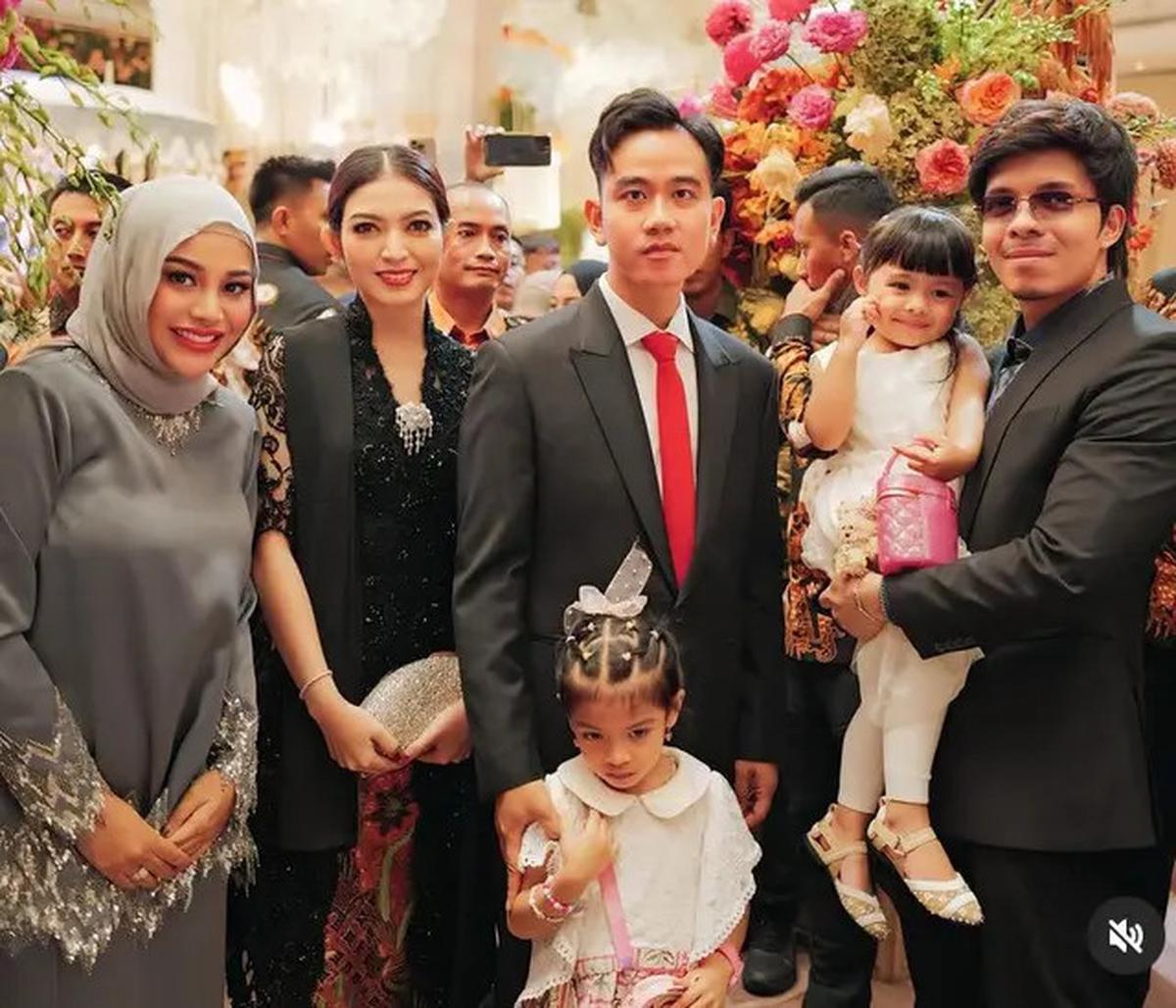 8 OOTD Ibu Pejabat hingga Istri Pejabat saat Kondangan ke Pernikahan Wakil Ketua MPR RI, dari Selvi Ananda Sampai Menteri Pariwisata