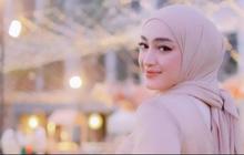 10 Potret Santyka Fauziah Pacar Sule di Resepsi Pernikahan Mahalini dan Rizky Febian di Bali, Tetap Tegar Meski Dikritik