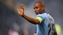 Fernandinho dikenal sebagai salah satu pemain yang loyal di Manchester City. Ia telah menghabisakan sembilan tahun (2013-2022) bersama The Cityzens sebelum akhirnya memutuskan untuk meninggalkan Etihad Stadium pada musim ini. Pemain yang perposisi sebagai gelandang tersebut diketahui akan kembali ke negaranya, Brasil dengan membela Atletico Paranaense. Fernandinho sebelumnya pernah membela klub tersebut pada tahun 2002 hingga 2005 sebelum membela Shakhtar Donetsk. (AFP/Jose Coelho)