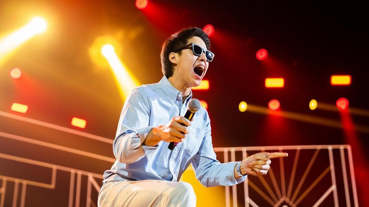 El Rumi Lagi-Lagi Jadi Vokalis Magang The Changcuters, Gayanya Keren!
