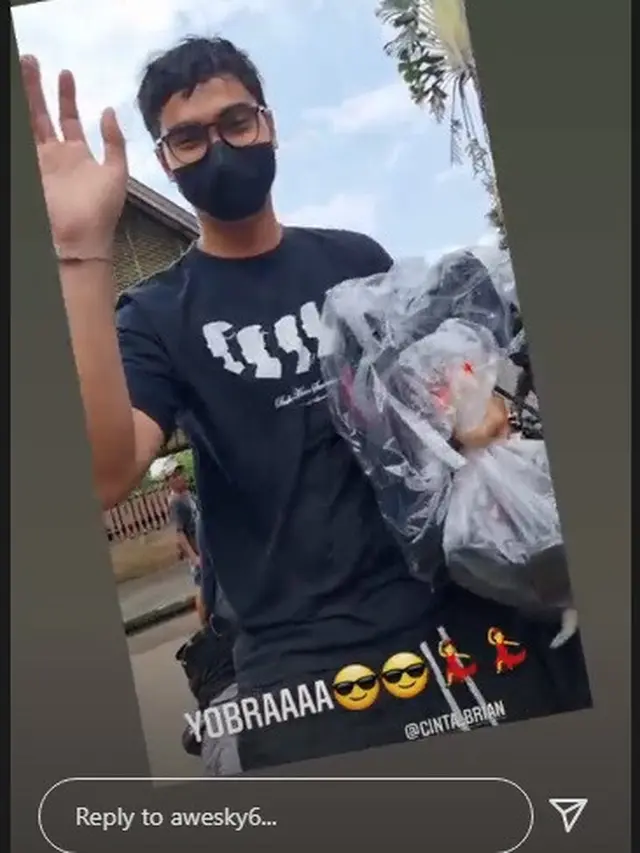 Cinta Brian dan Zoe Abbas Jackson Kembali ke Lokasi Syuting BHSI (Foto: Instagram/@awesky6)