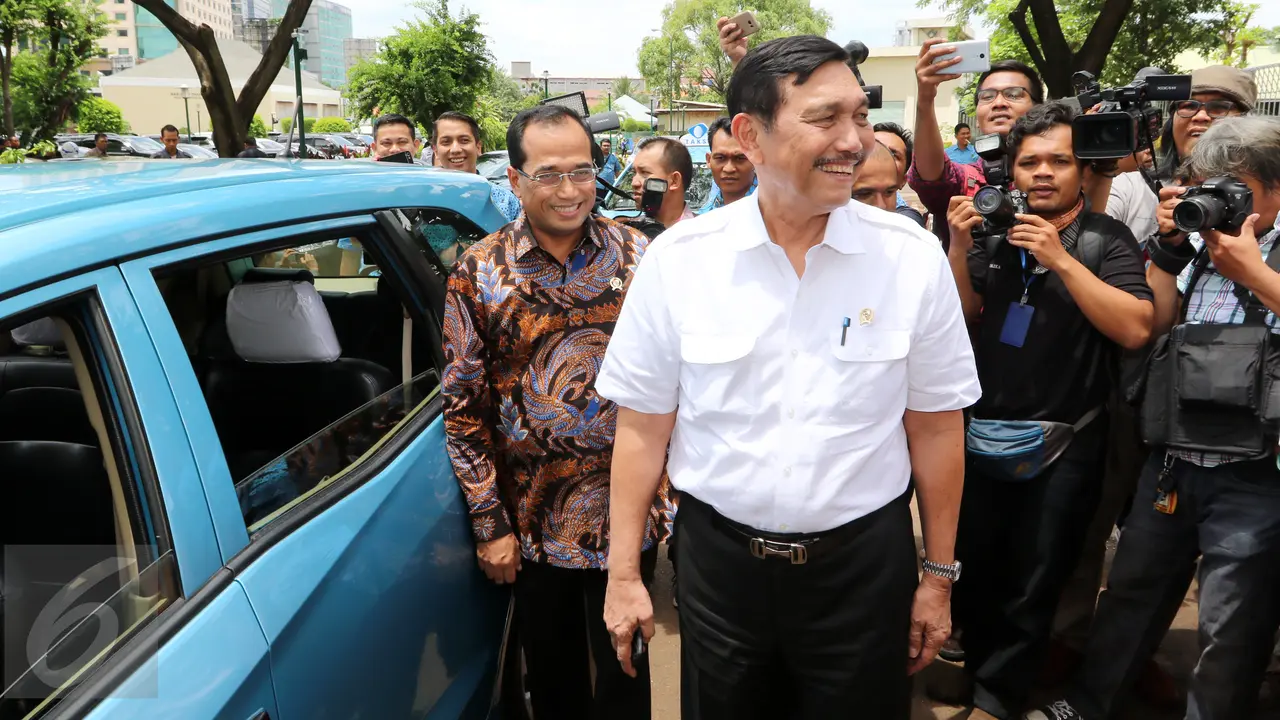 Menko Kemaritiman dan Menhub Luncurkan Aplikasi Go Blue Bird
