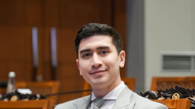 TNI AL je Verrella Bramasto imenoval za Pomorskega ambasadorja