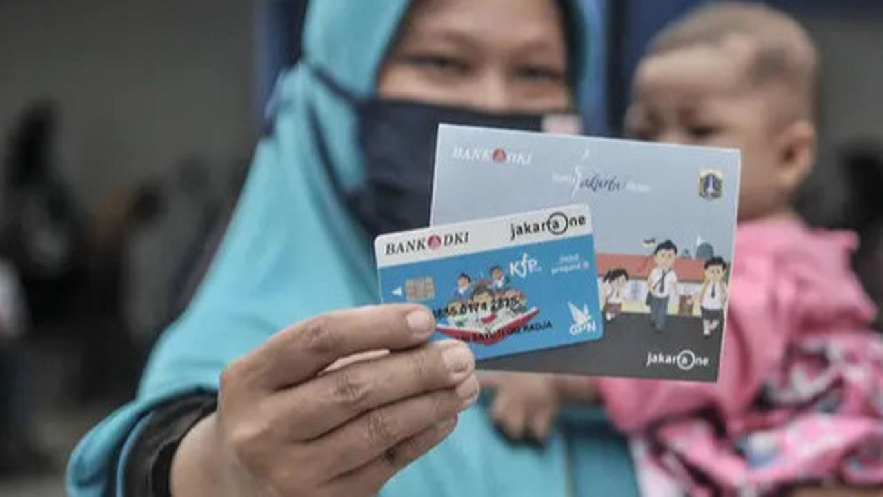 Cair Hari Ini, Begini Cara Mudah Cek Penerima KJP dan KJMU