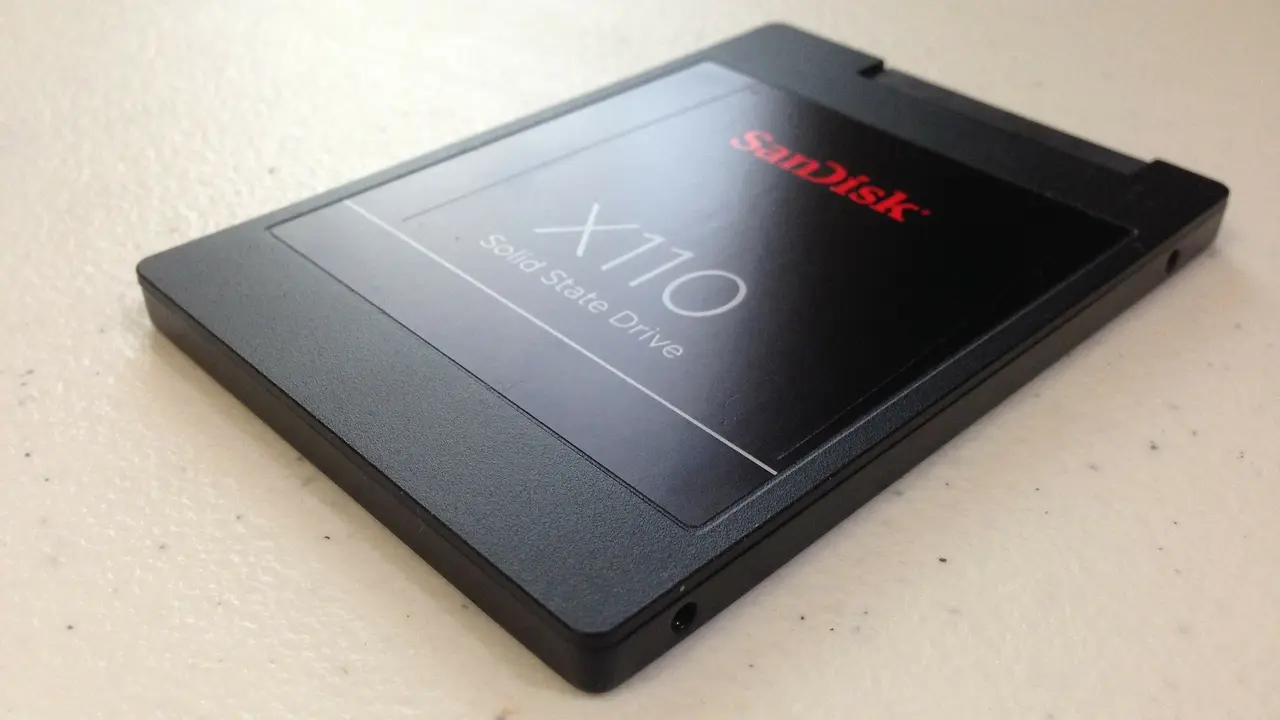 Solid State Drive (SSD)