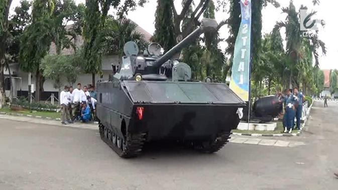 VIDEO: Tank Tempur Tanpa Awak Karya Mahasiswa STTAL 