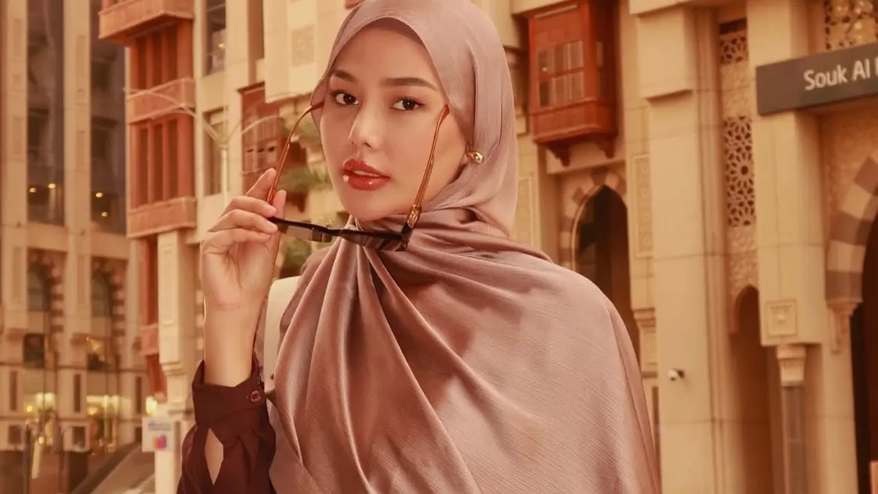 Potret Dapur Dara Arafah Perpaduan Mewah dan Elegan