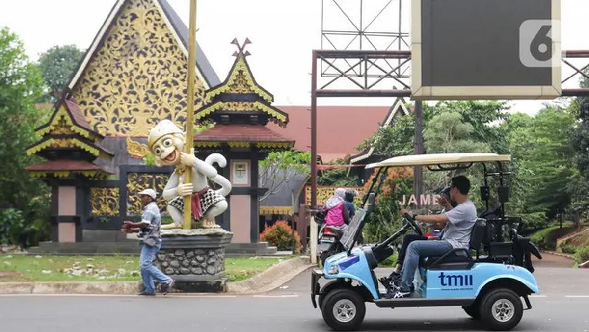 Libur Panjang Perayaan Waisak 2025, TMII Jakarta Diserbu Puluhan Ribu Pengunjung