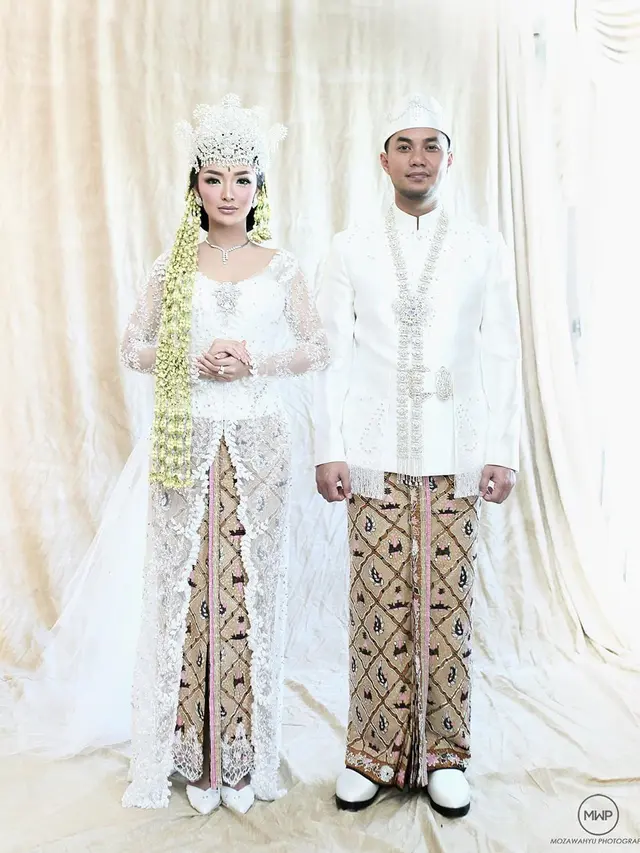 Potret akad nikah Zaskia Gotik dan Sirajuddin Mahmud