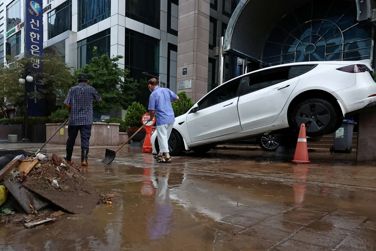 Banjir Landa Seoul Korea Selatan