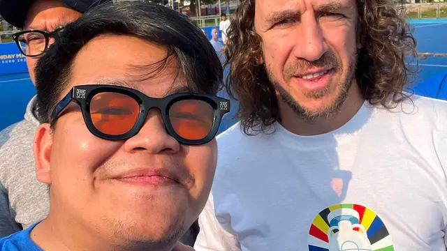Teuku Rizky TBA dan Carles Puyol (Instagram/teukuryz)
