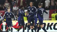 Leny Yoro Tak Terlalu Menikmati Ukir Gol Perdana di MU