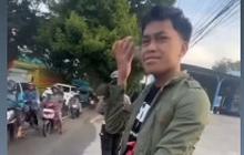 Pemotor Ini Tak Mau Diberhentikan di Pinggir Jalan, Telepon di Depan Aparat sampai Nekat Ngaku Anak Pensiunan Polisi