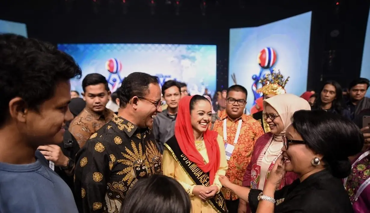 Tak hanya cantik, Mutiara Baswedan juga memiliki segudang prestasi. Ia pernah menjadi finalis Duta Muda ASEAN Indonesia 2019. [Foto: Instagram/mutiarabaswedan]