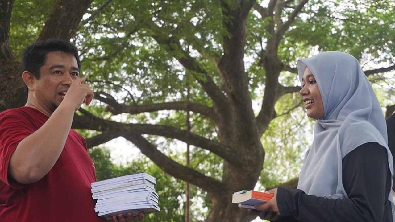 Taman Bacaan Ruman Aceh Bagikan 150 Buku Gratis Memperingati Hari Buku Nasional 2026