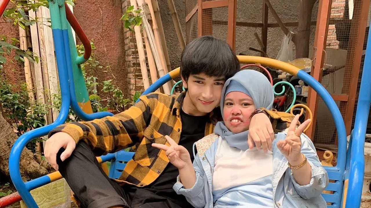 5 Gaya Pacaran Online Rahmawati Kekeyi dan Rio Ramadhan yang Kini Viral