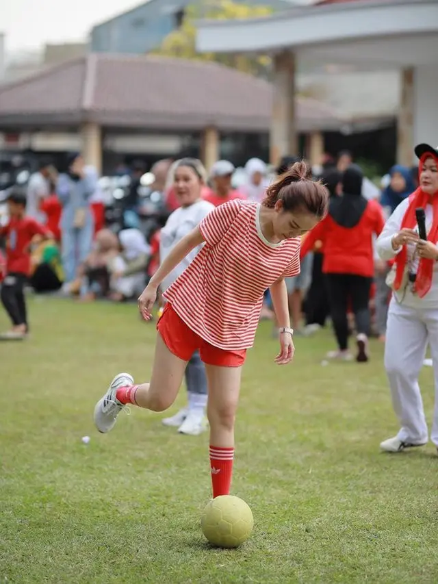 [Fimela] Ayu Ting Ting