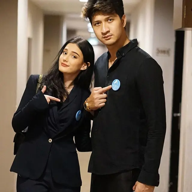 6 Potret Yasmine Ow Temani Aditya Zoni ke Gorontalo, Makin Lengket Usai Menikah