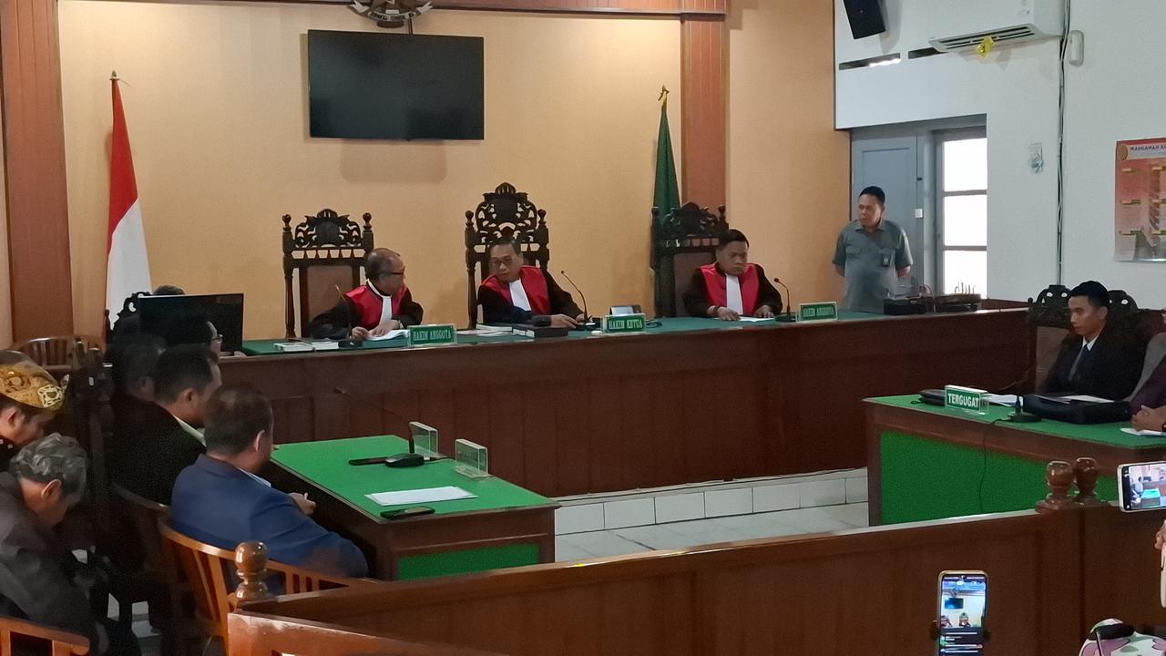 Update Sidang Citizen Lawsuit Ijazah Jokowi, Tergugat Polri Beri Jawaban